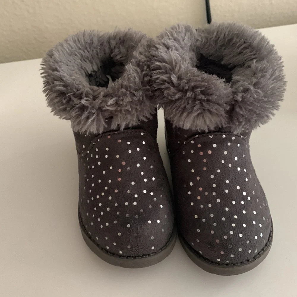 Cat and jack baby/toddler boots